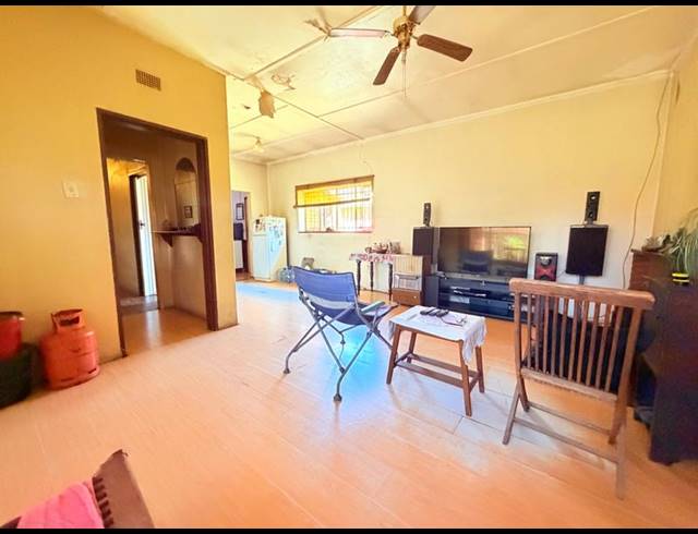 3 BEDROOM HOUSE FOR SALE IN VANDERBIJLPARK CE 1